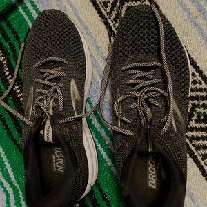 Brooks Revel 2 Women's Running Shoes; Black; Size 9